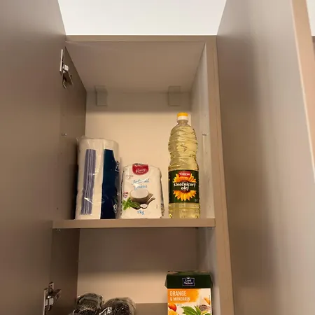 New Luxury In Old Town Apartment